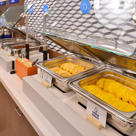 Holiday Inn Express & Suites - Commerce By Ihg Екстер'єр фото