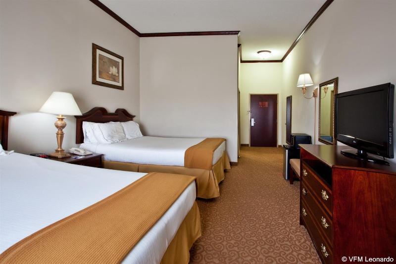 Holiday Inn Express & Suites - Commerce By Ihg Екстер'єр фото